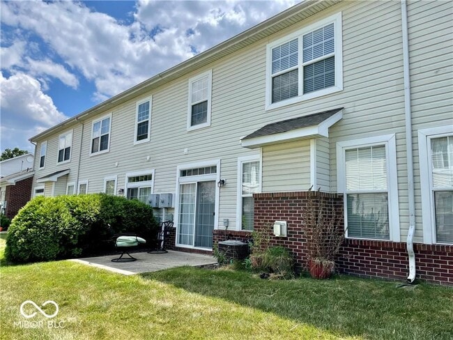 Building Photo - 4024 Eldor Flower Dr