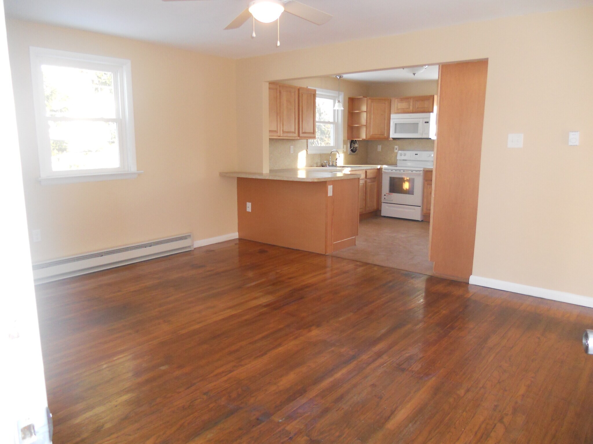 living room looking in from front door - 2037 Terrace Drive