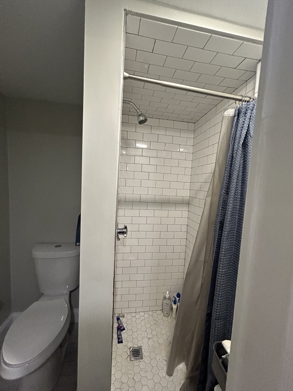 Building Photo - 397 K St