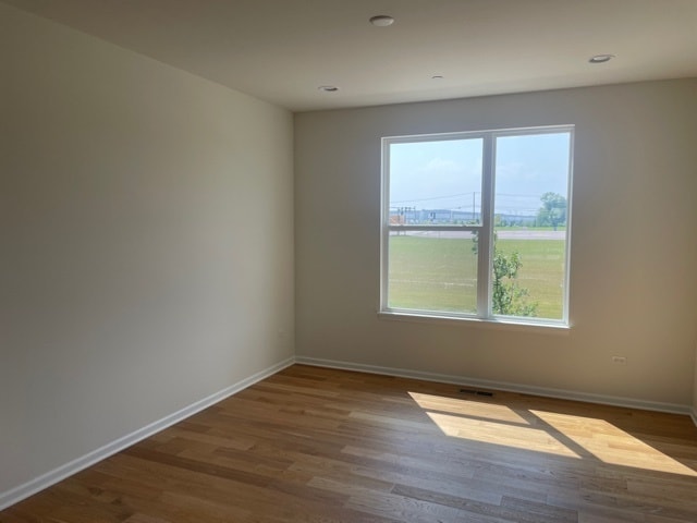 Building Photo - 3S629 Camden St