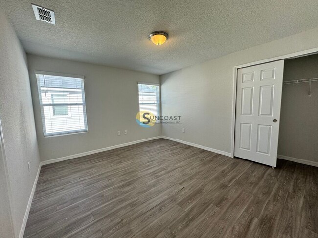 Building Photo - 7656 Mailes Ct
