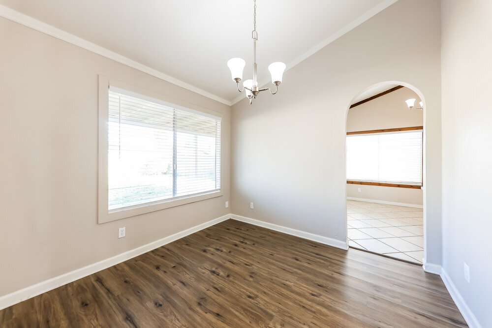 Building Photo - 6528 W Grandview Rd