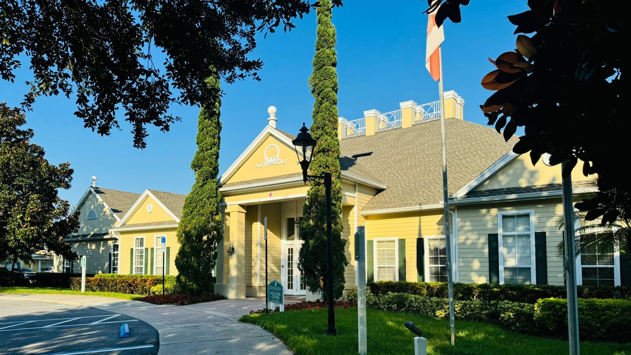Building Photo - 4006 Santa Maria Dr