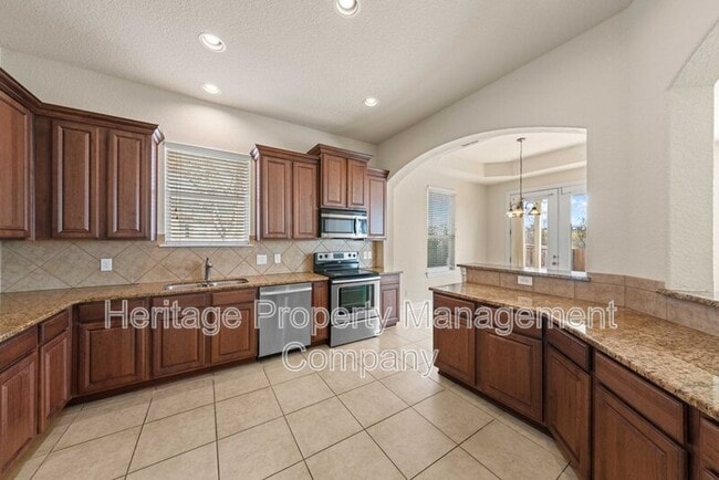 Building Photo - 11230 Begonia rock