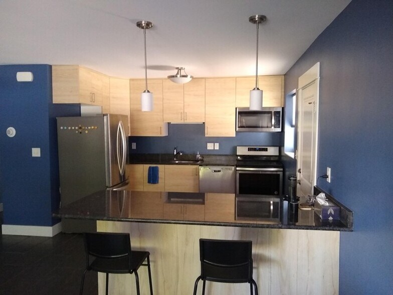Building Photo - 255 S 1000 E