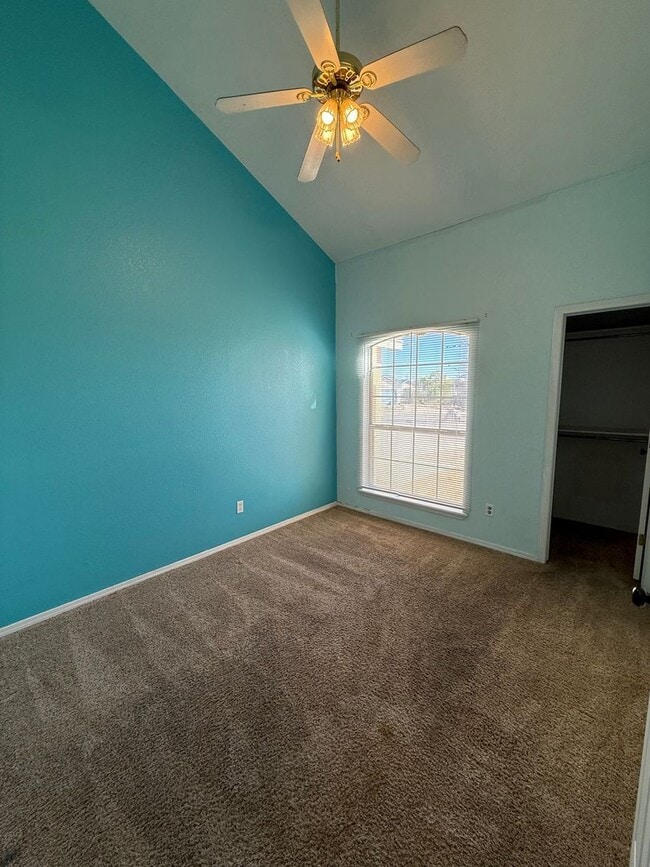 Building Photo - 4 Bedroom Home in Sonoma Ranch