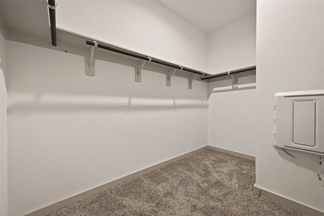 Building Photo - 6903 Green Embers Ln