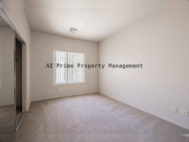 Building Photo - 2169 W Peninsula Cir