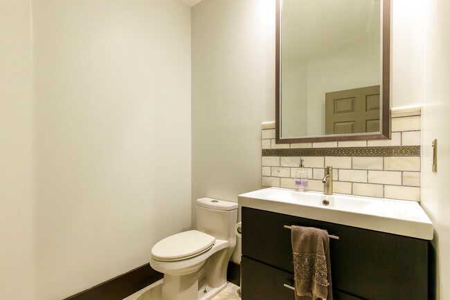 Building Photo - 4080 Lansing Ave