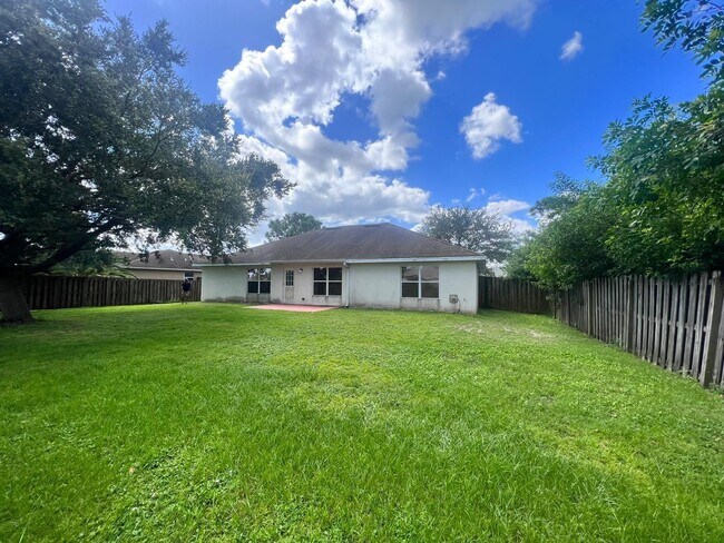 Building Photo - 1209 SW Idol Ave