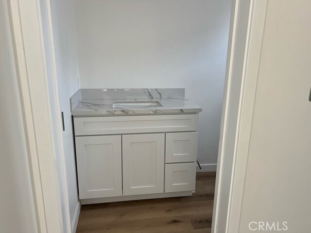 Building Photo - 1907 W 154th Pl