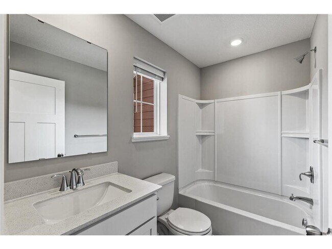 Building Photo - 14644 112th Ave N