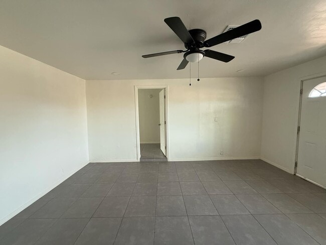 Building Photo - 3917 S Liberty Ave