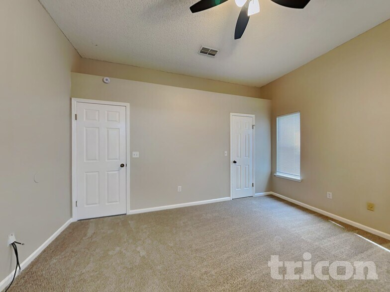 Building Photo - 7835 Weather Vane Dr