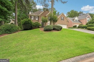 Building Photo - 3302 Greencastle Chase NE