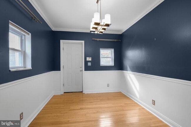 Building Photo - 2308 Pemberton St