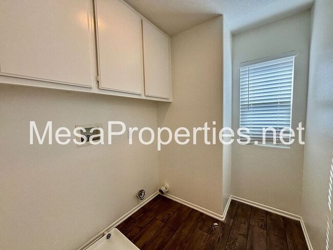 Building Photo - 14350 Jackrabbit Ln