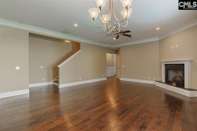 Building Photo - 105 High Bluff Ln
