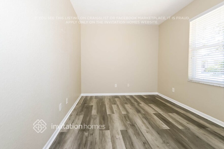 Building Photo - 303 E Coral Trace Cir