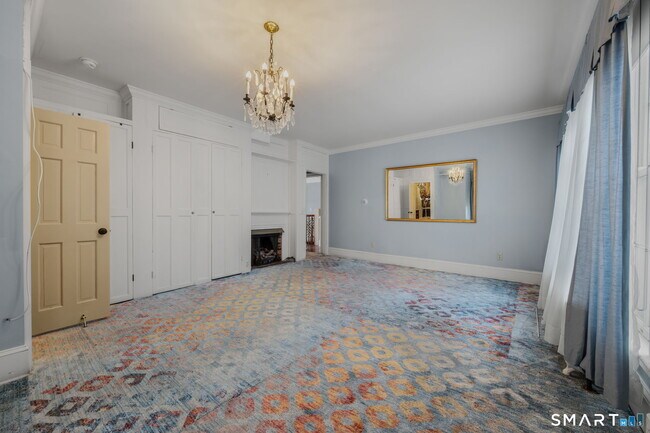 Building Photo - 9 Lyme St