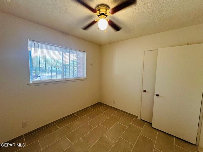 Building Photo - 9632 Montwood Dr