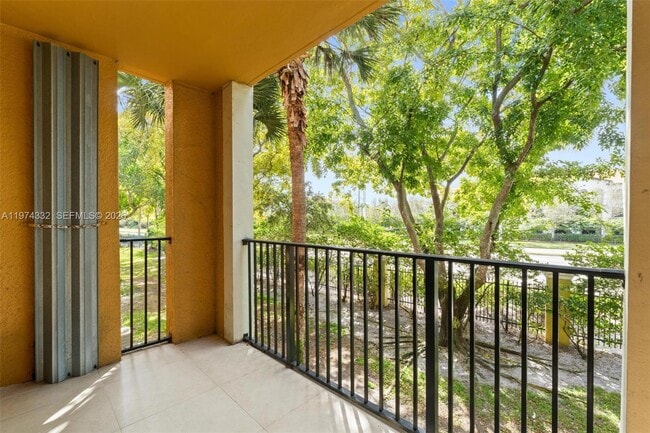 Building Photo - 2440 E Preserve Way