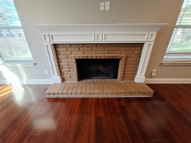 Building Photo - 8513 Portage Cove
