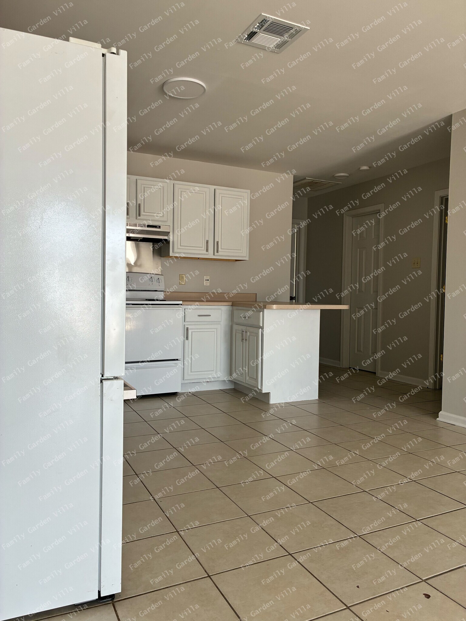 Building Photo - 338 Gloria St