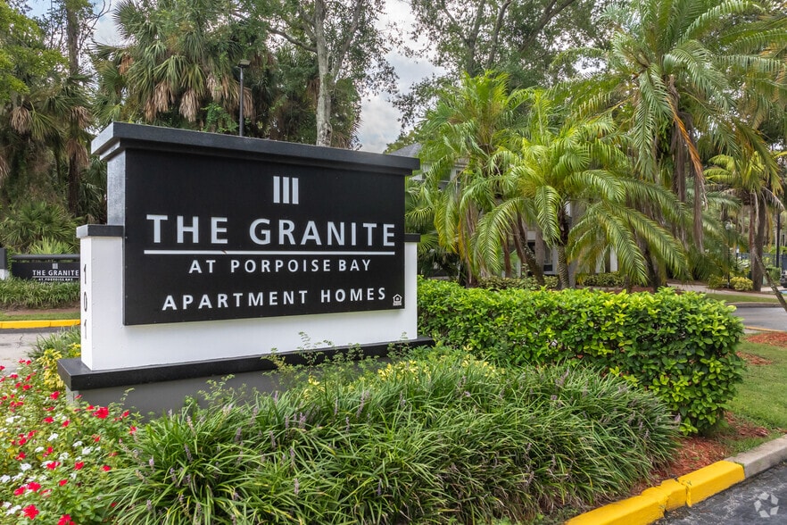 Primary Photo - The Granite at Porpoise Bay