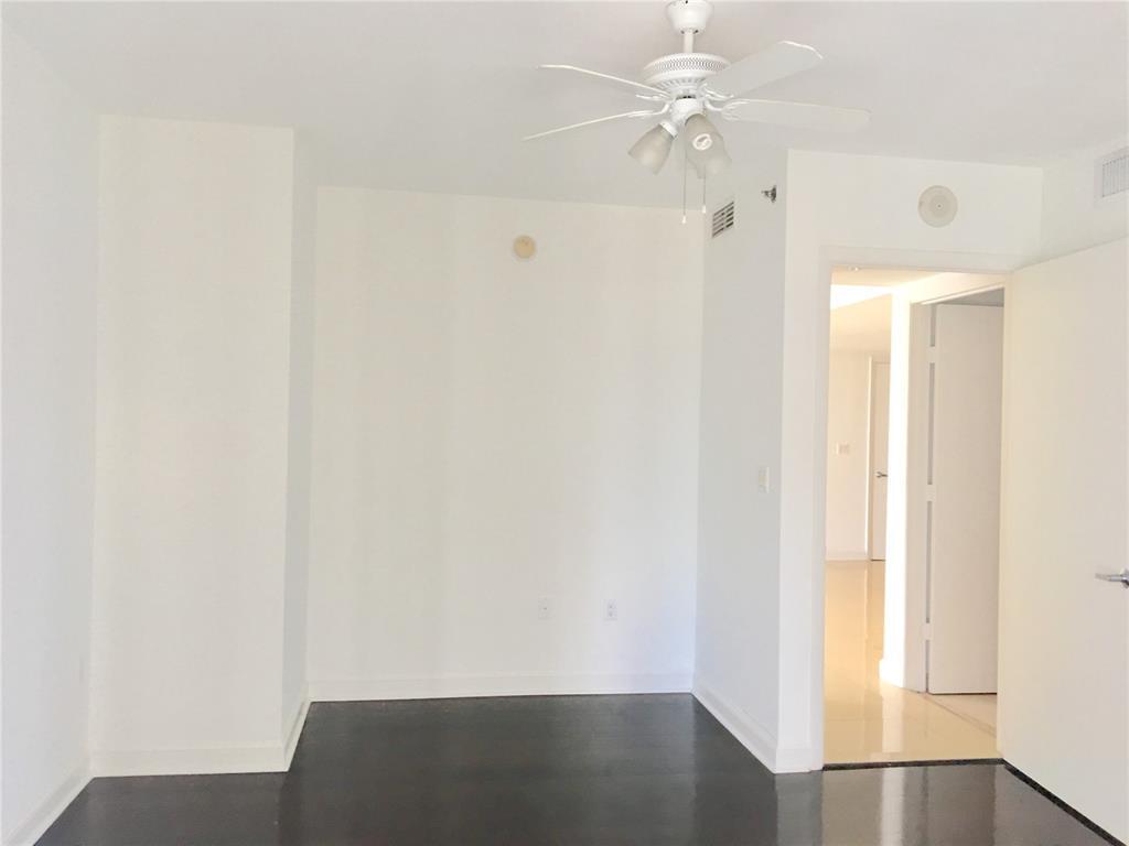 Building Photo - 50 Biscayne Blvd