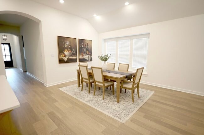 Building Photo - 27003 Golden Isle Ln