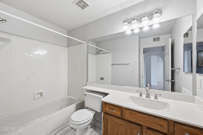 Building Photo - 3510 E Hampton Ave