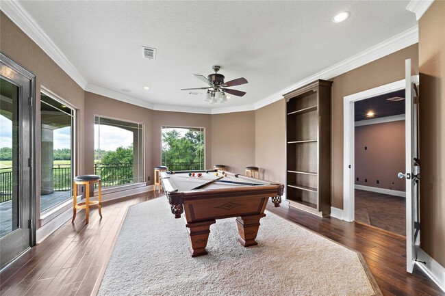 Building Photo - 19182 Grandview Point