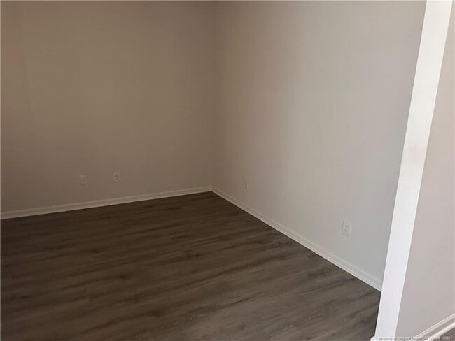 Building Photo - 308 Countryside Dr