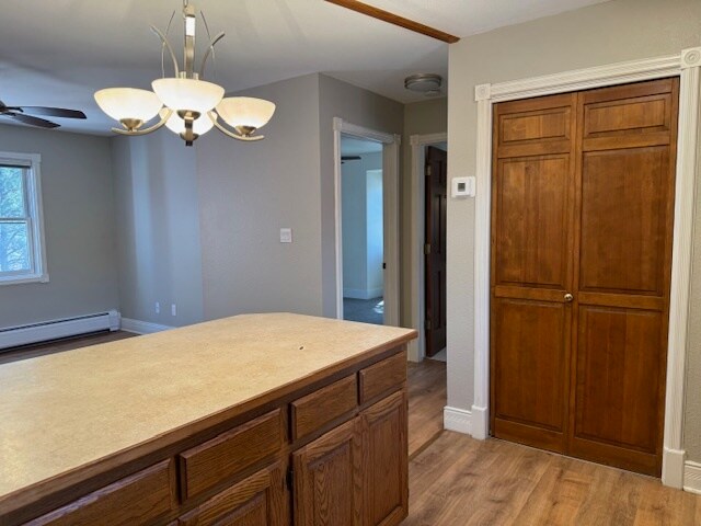 Building Photo - 281 Silver Queen S