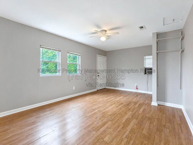 Building Photo - 711 Marcus St