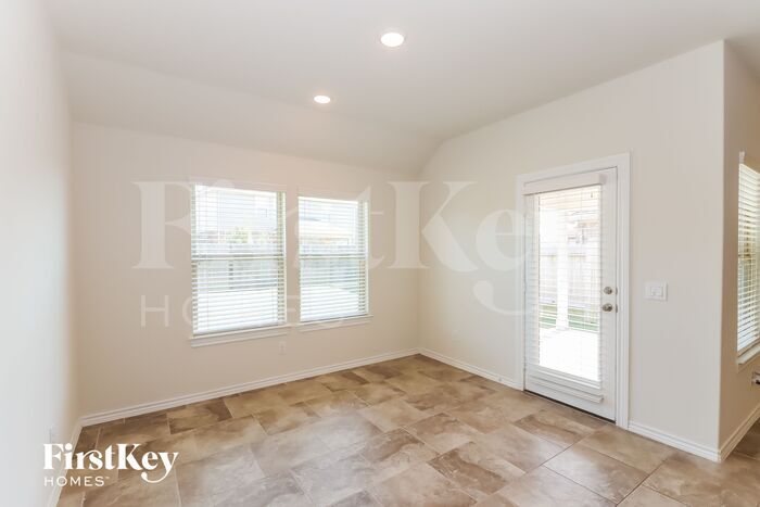 Building Photo - 2407 Cherrington Woods Ln