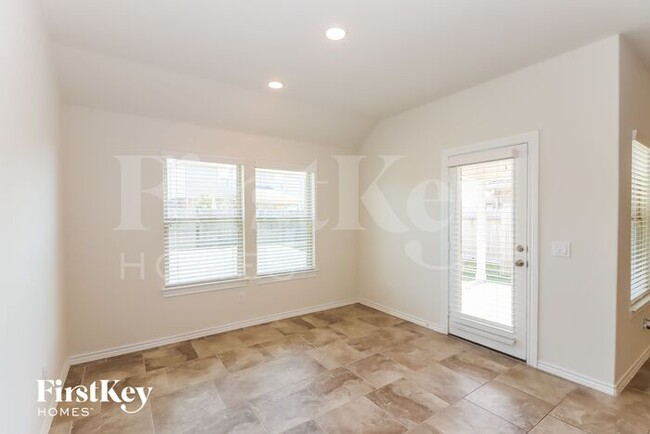 Building Photo - 2407 Cherrington Woods Ln