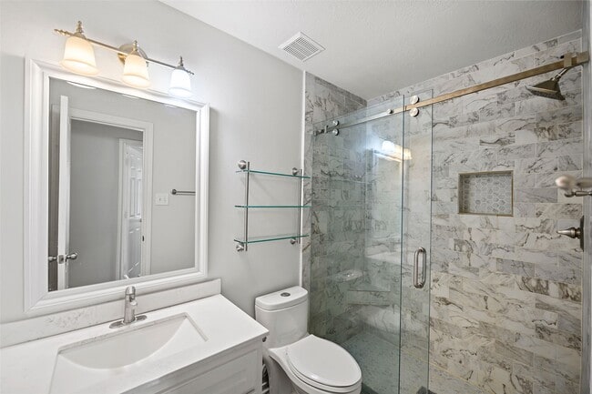 Building Photo - 235 W Stedhill Loop