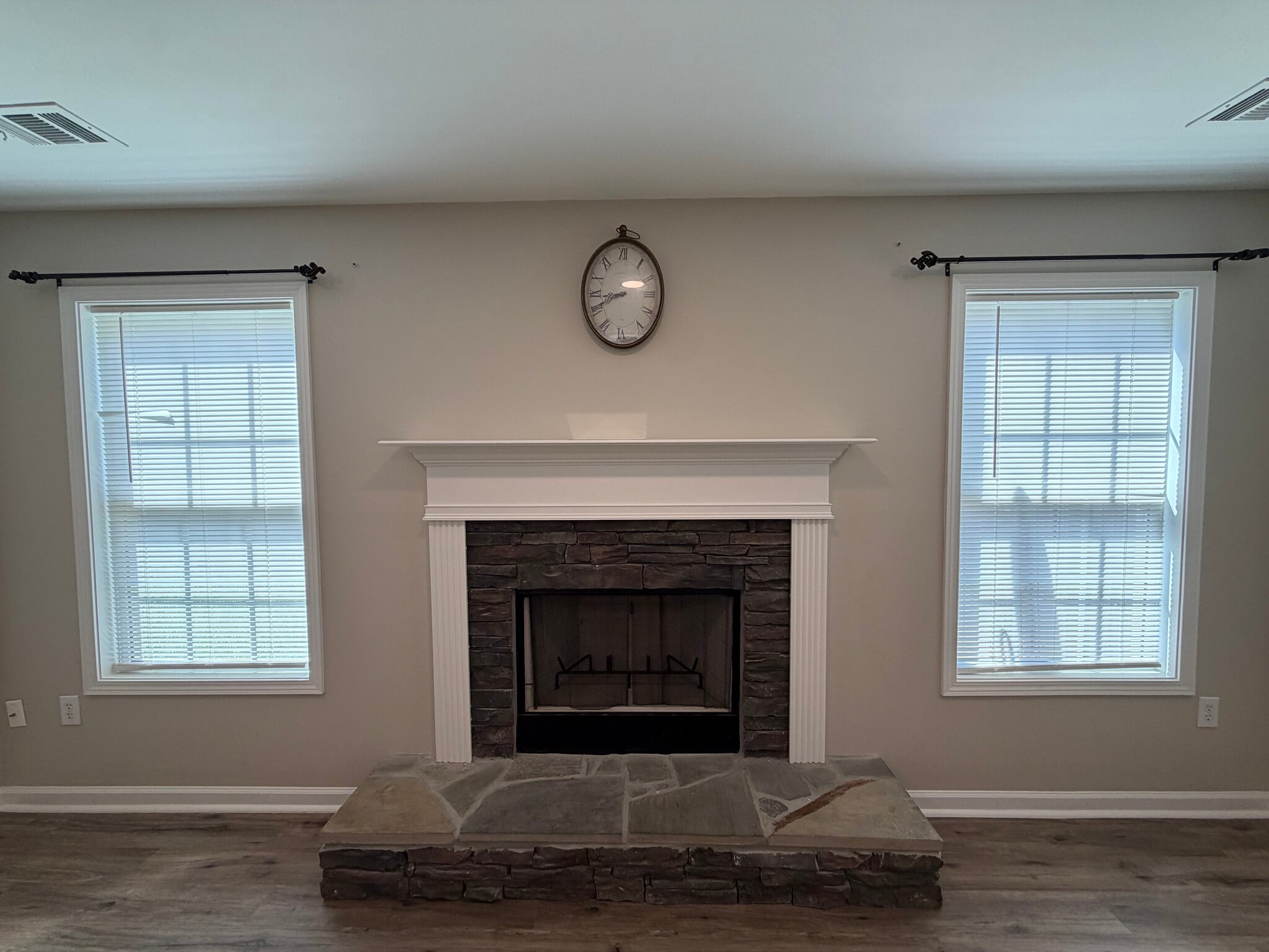 fire place - 3315 Watson Gate Rd