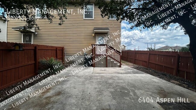Building Photo - 6404 Aspen Hill