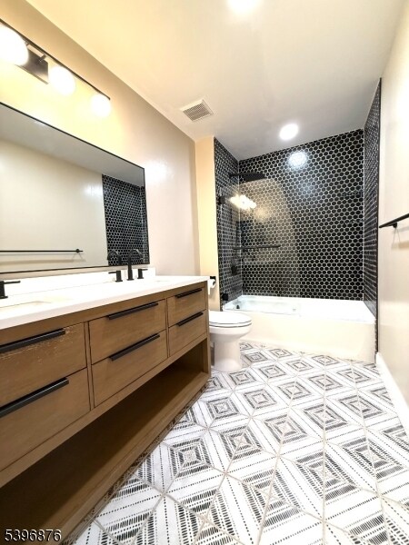 Building Photo - 22 Vaughan Dr