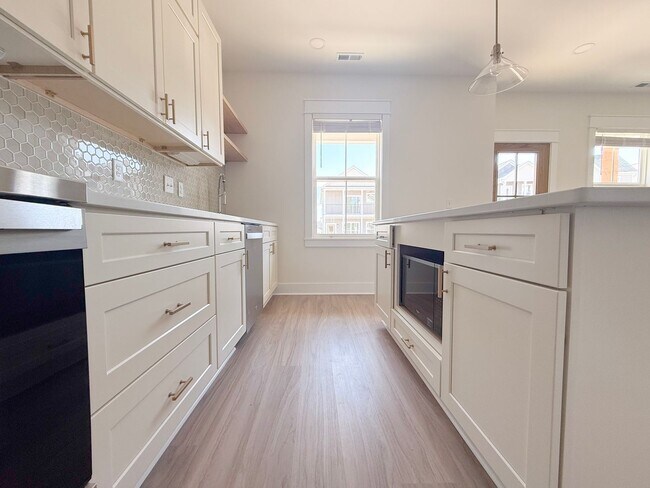 Building Photo - Crofton Style | Spacious 4-Bedroom Highbury Home with Pool and Pickleball Court