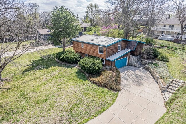 Building Photo - Please View 3D Virtual Walk-Through Before Scheduling a Showing
