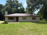 Building Photo - Daleville!!!