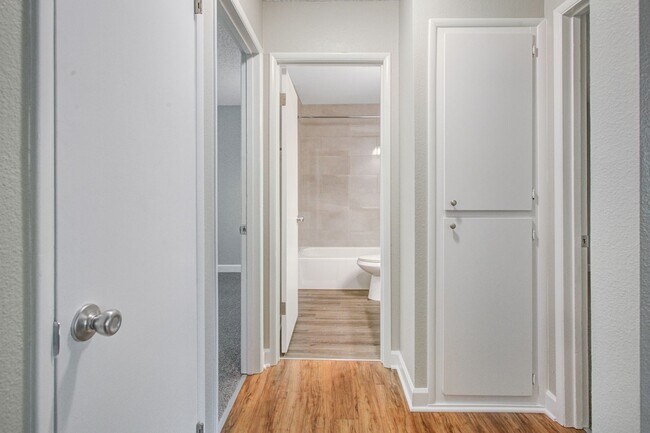 Interior Photo - Oak Grove Terraces