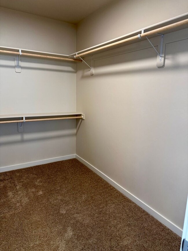 Building Photo - Welcome home! 4 bed 2 bath in Caldwell Idaho