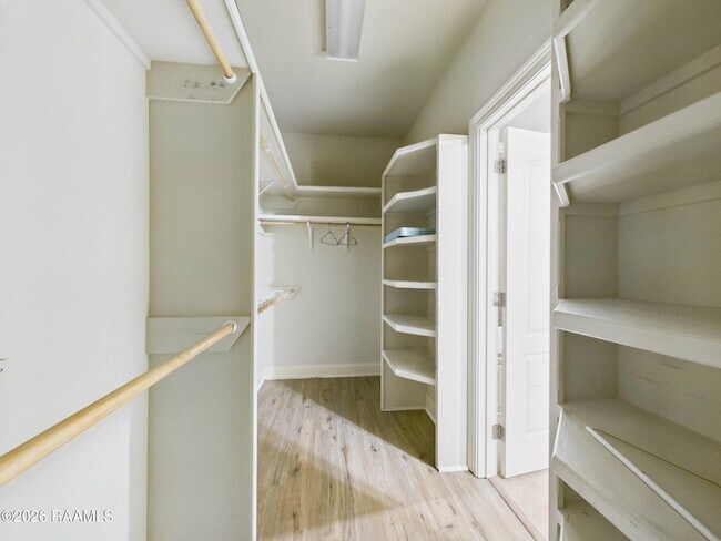 Building Photo - 104 Cadet Ln