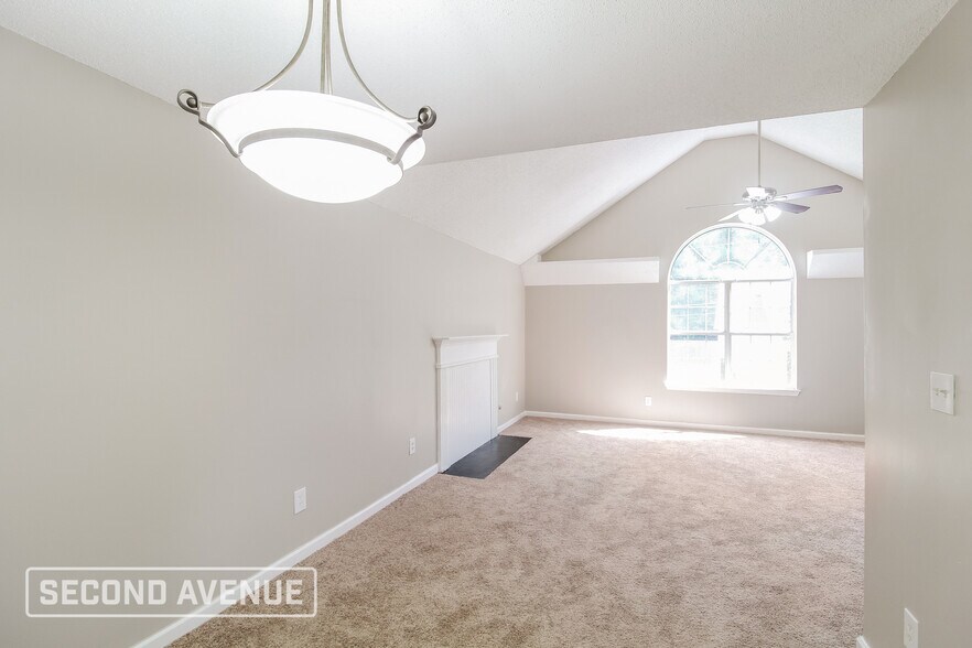 Building Photo - 3852 Waldrop Hills Dr