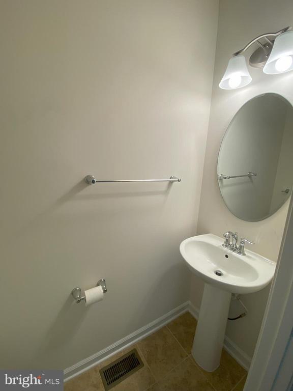 Building Photo - 118 Fritillary Ct